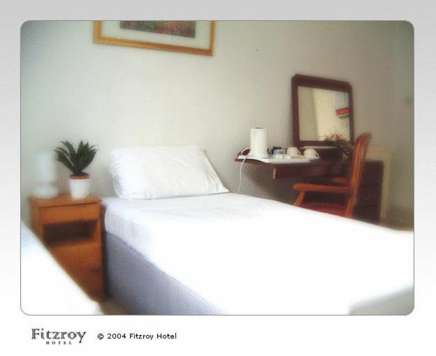 Fitzroy/Cosmo Hotel London Bilik gambar