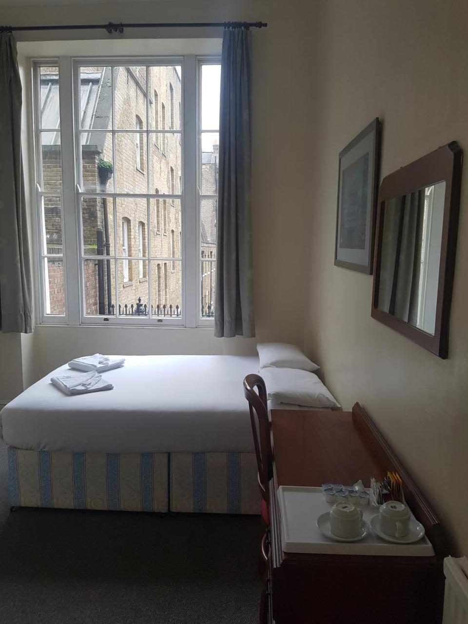 Fitzroy/Cosmo Hotel London Luaran gambar